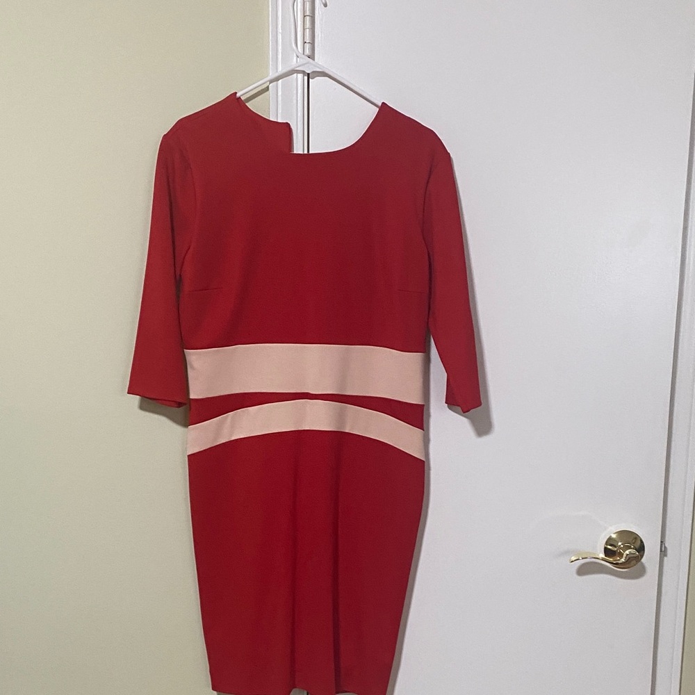 Alexia Admor Red and Cream 3/4 Sleeve Dress